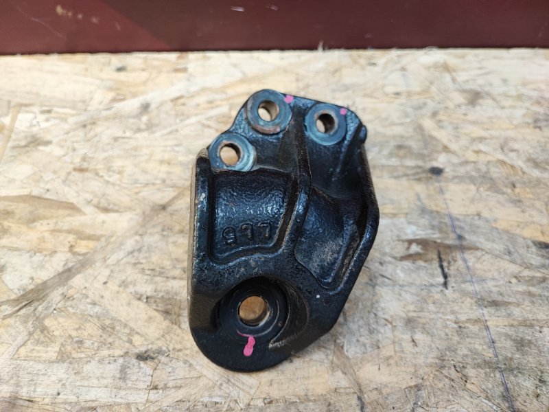 Опора двигателя