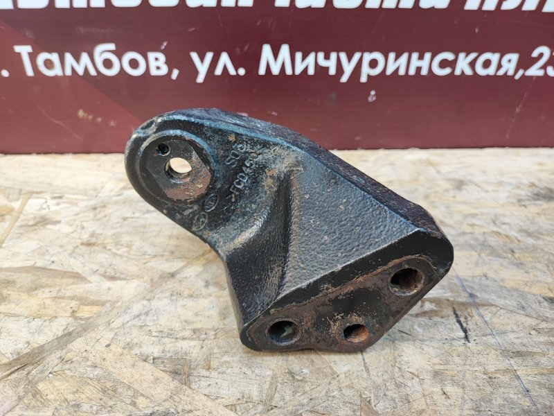 Опора двигателя