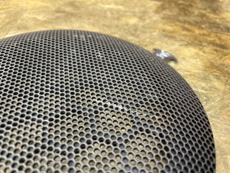 Крышка динамика