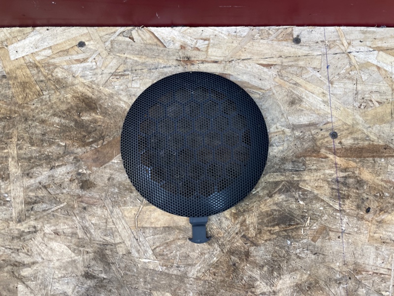 Крышка динамика