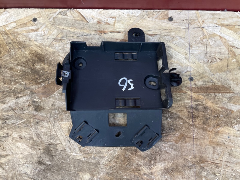 Кронштейн блока комфорта