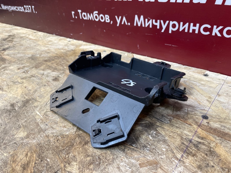 Кронштейн блока комфорта