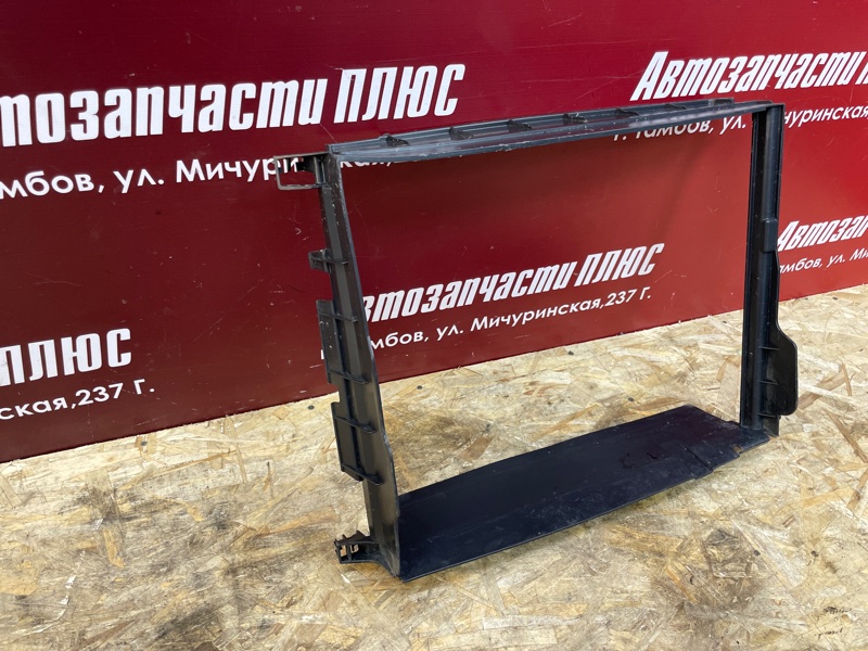 Дефлектор радиатора