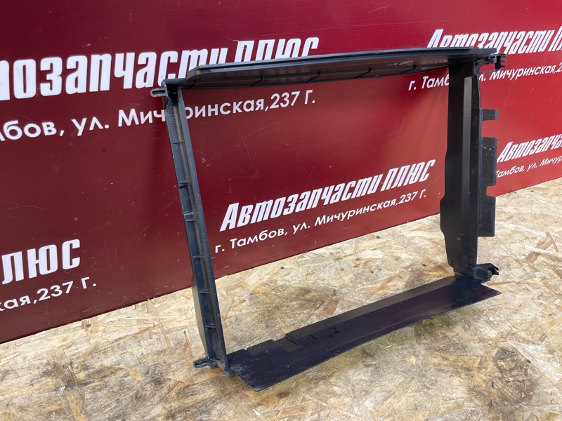 Дефлектор радиатора