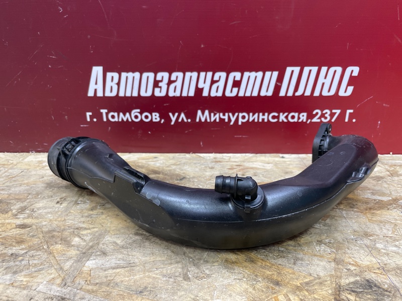 Патрубок интеркулера