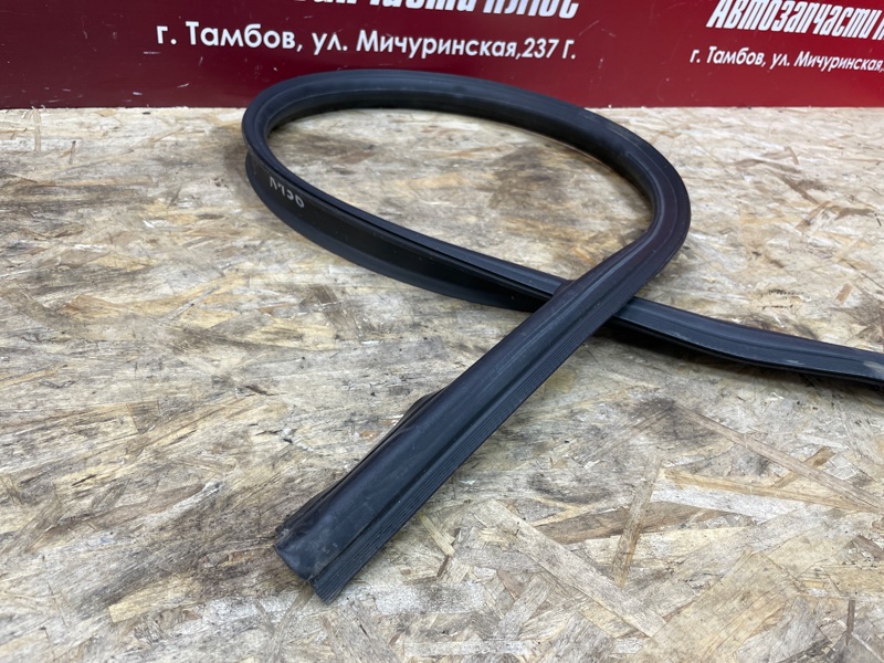 Уплотнительная резинка крыши