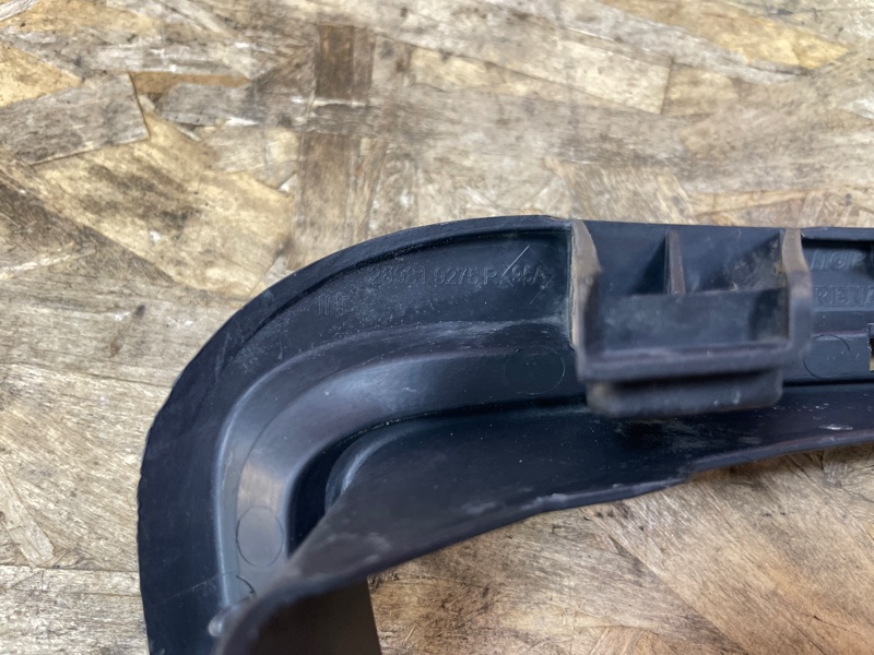 Кронштейн противотуманной фары