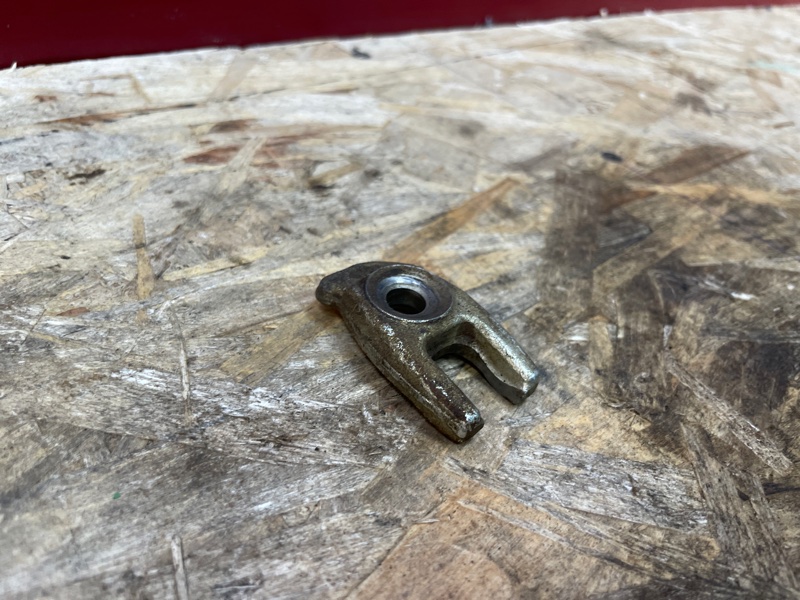 Кронштейн форсунки