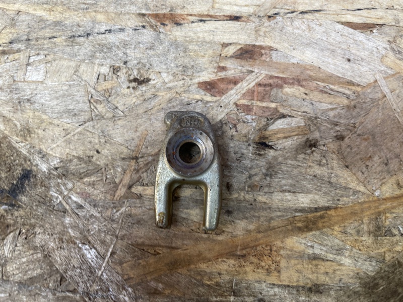 Кронштейн форсунки