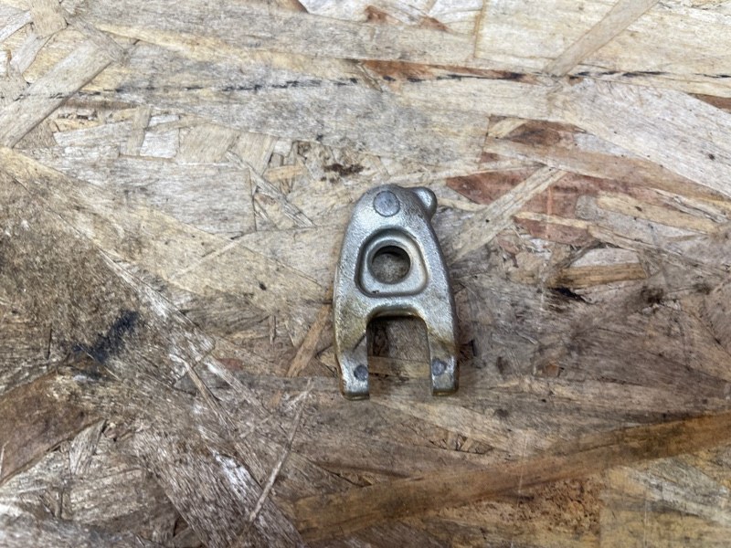 Кронштейн форсунки