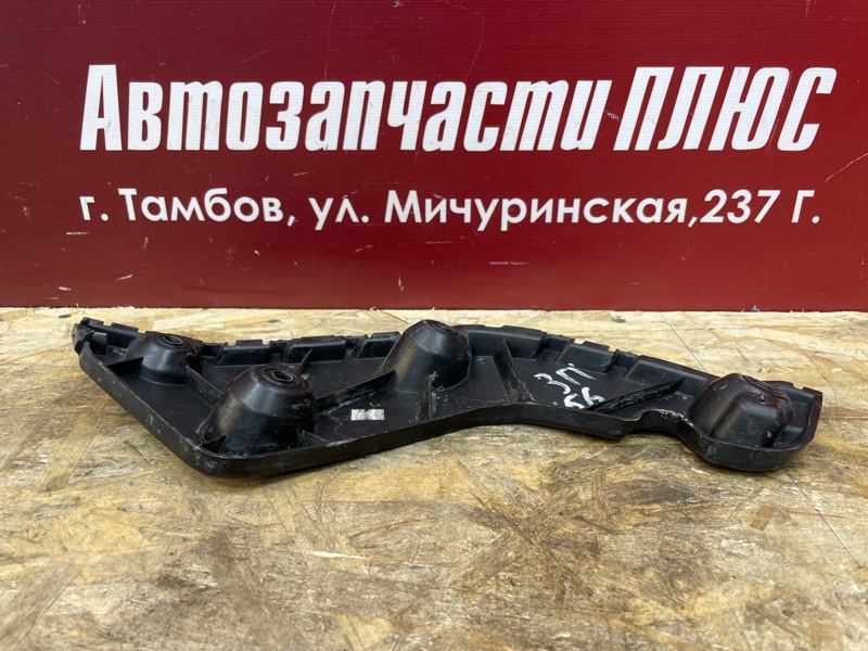 Кронштейн бампера