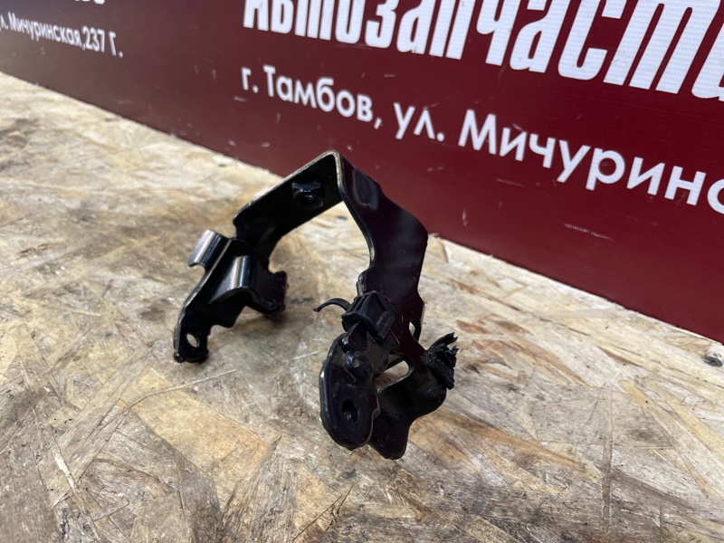 Кронштейн ТНВД