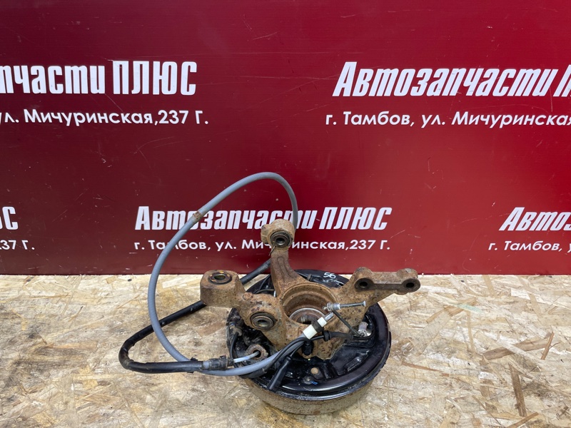 Кулак поворотный