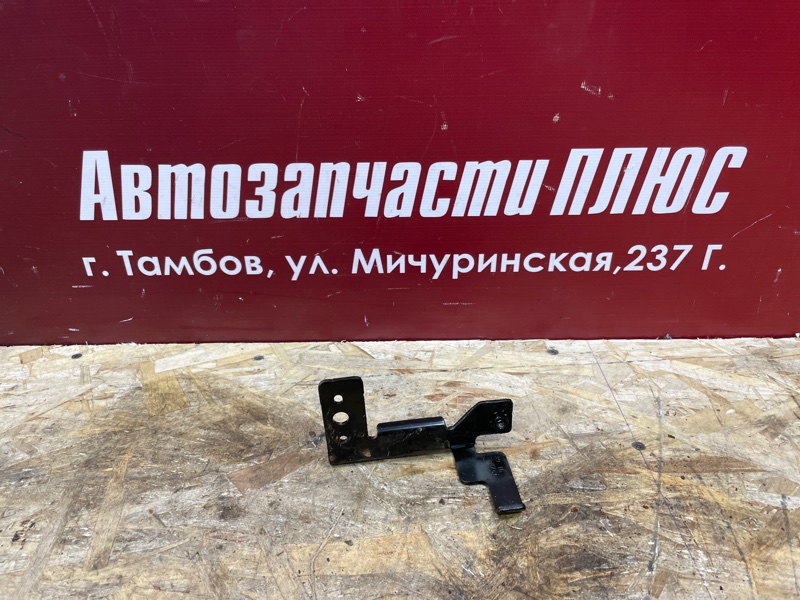 Кронштейн ТНВД