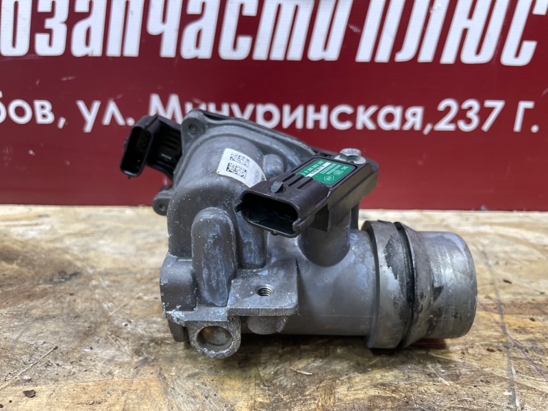 Дроссельная заслонка