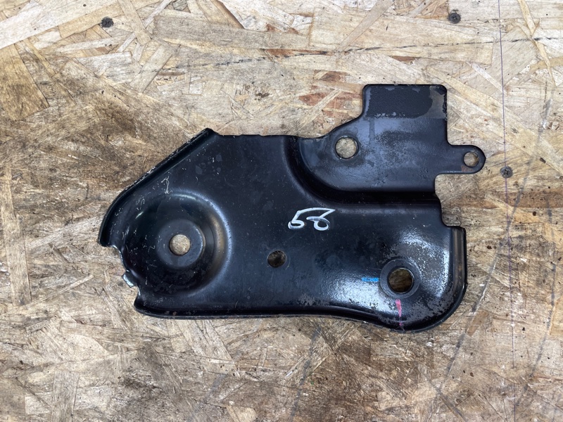 Кронштейн подрамника