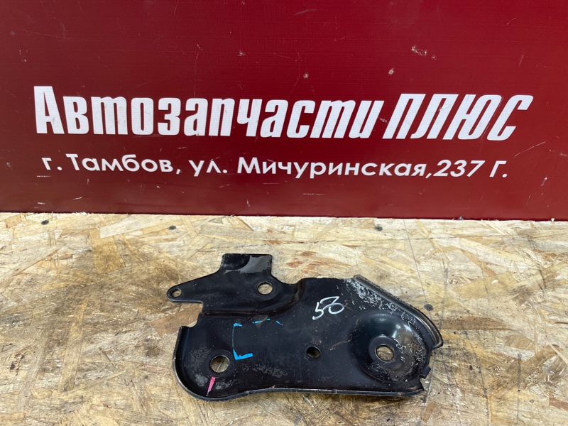 Кронштейн подрамника