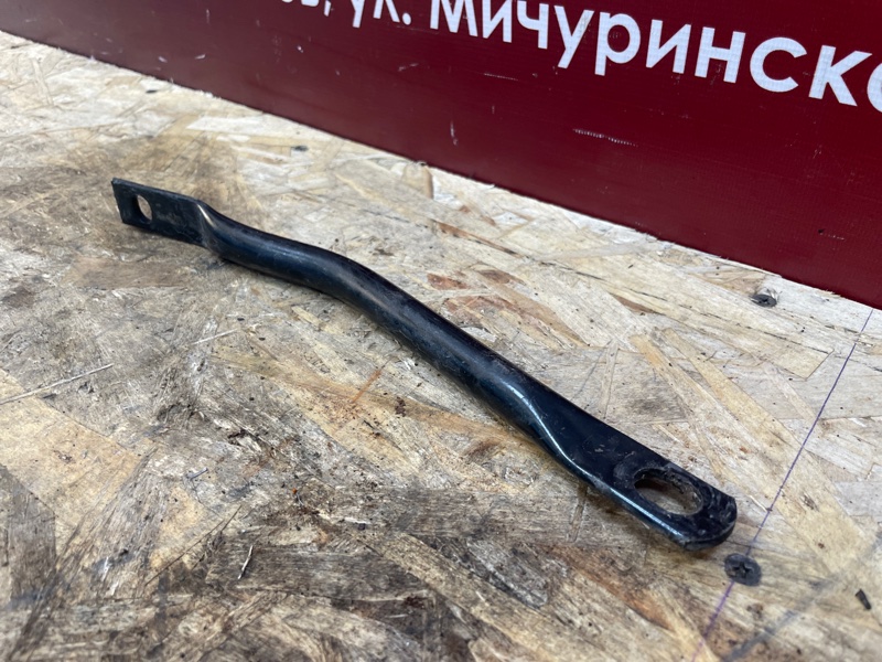 Кронштейн подрамника