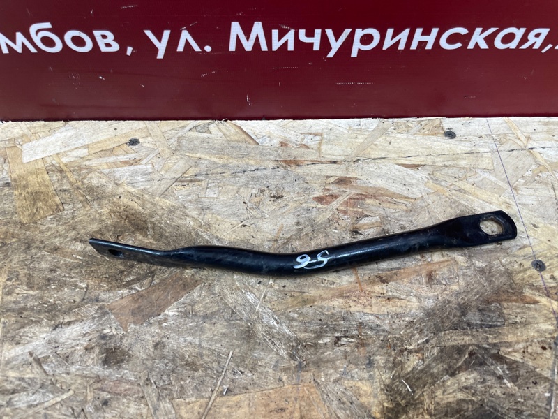 Кронштейн подрамника