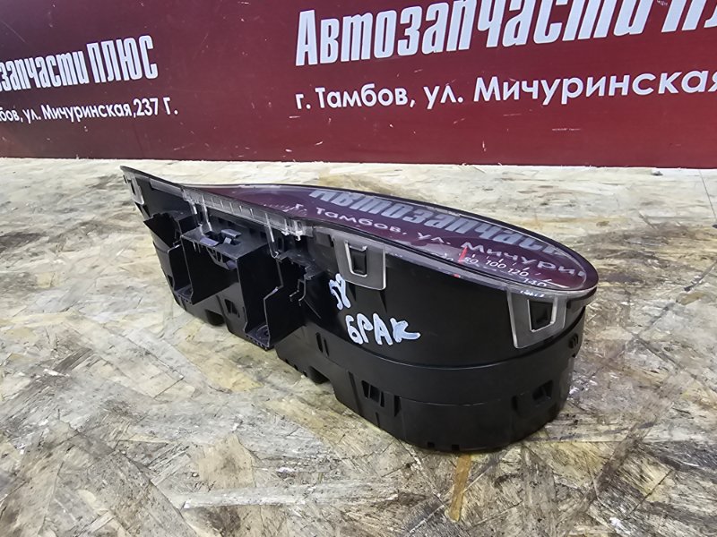 Щиток приборов