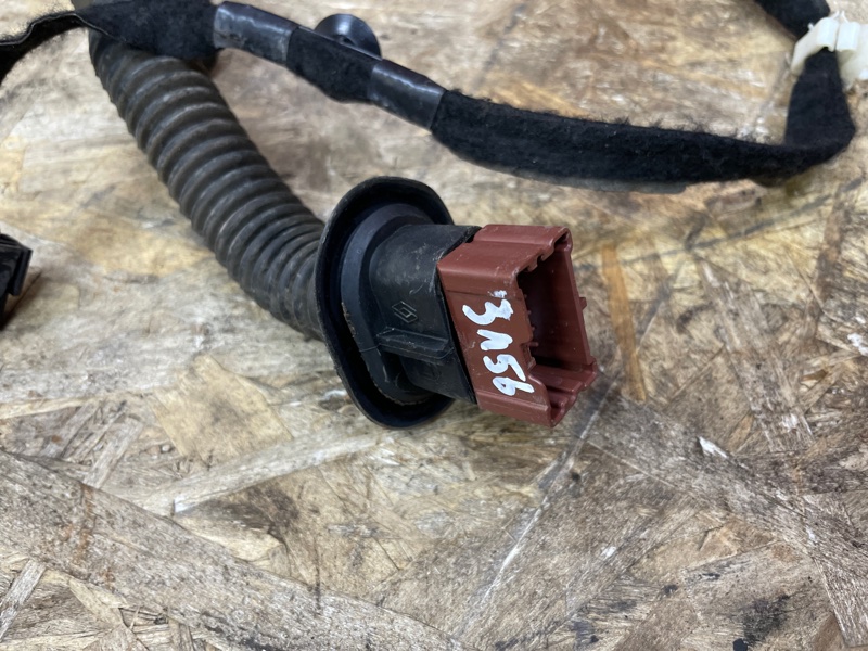 Проводка двери