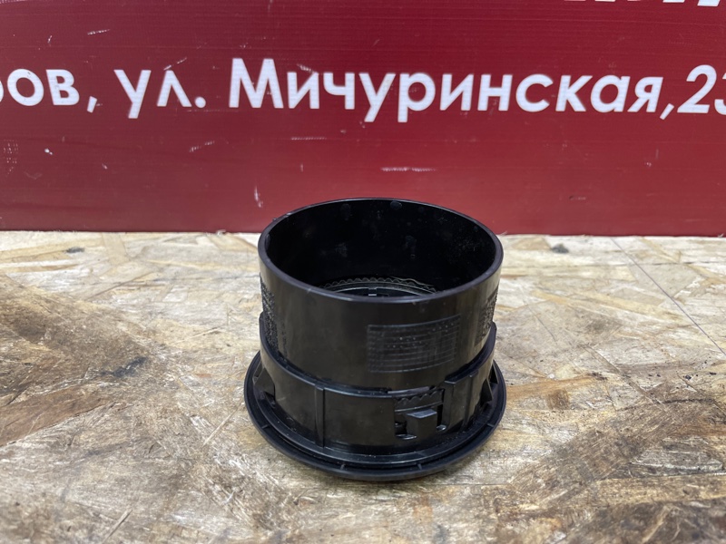 Воздушный дефлектор салона