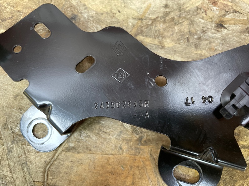 Кронштейн проводки