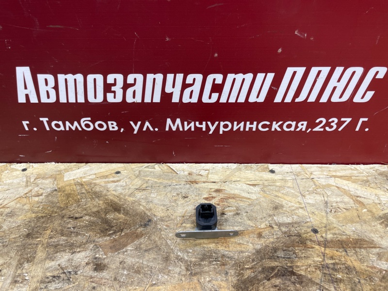 Датчик ускорения