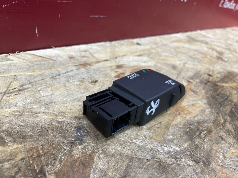 Джойстик управления магнитолой