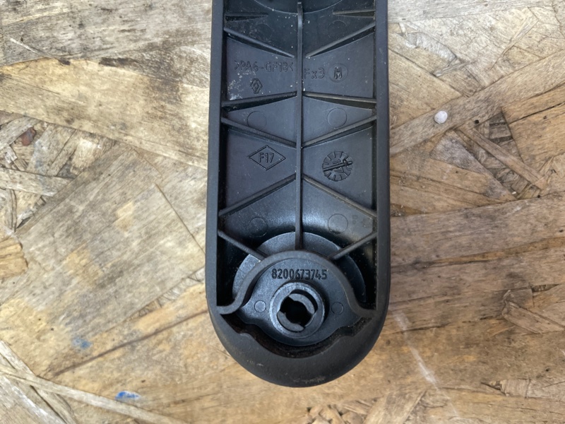 Ручка стеклоподъемника