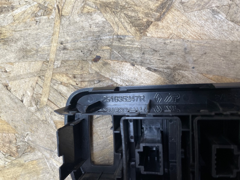 Накладка панели приборов