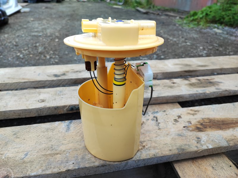 Бензонасос