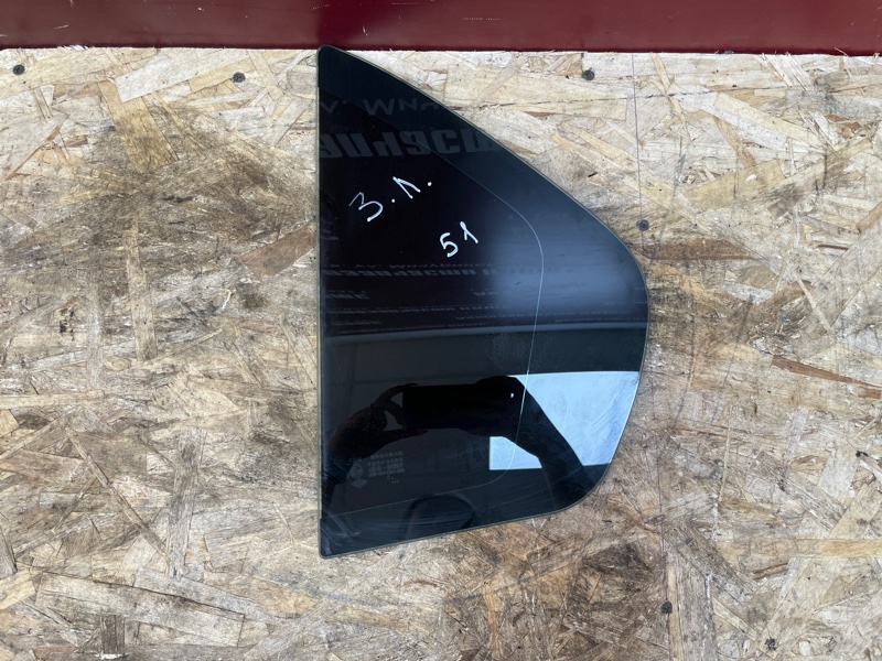 Форточка двери