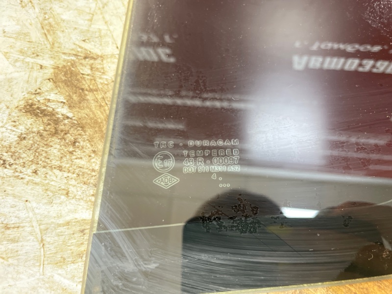 Форточка двери