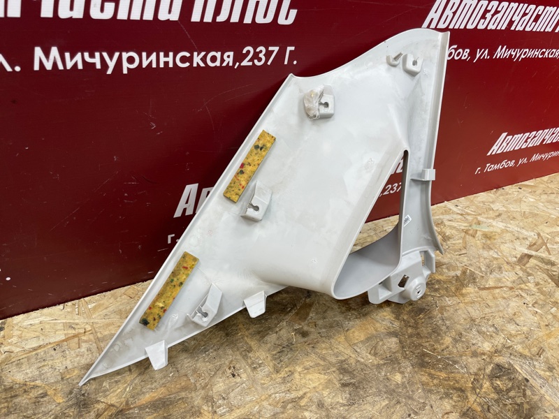 Обшивка стойки