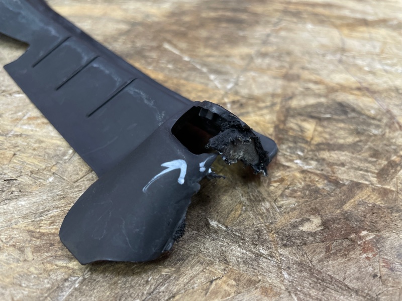 Уплотнитель жабо