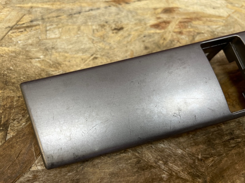 Заглушка салонная