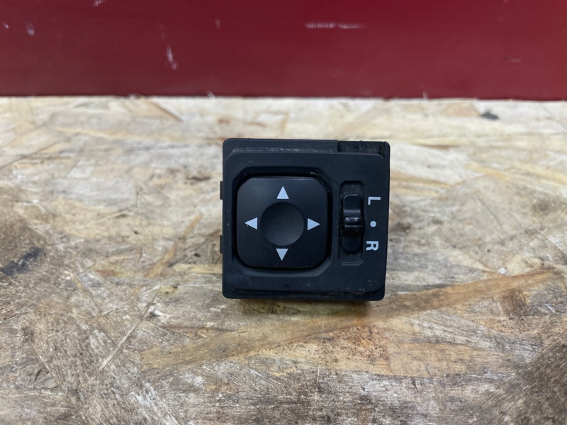 Блок регулировки зеркал