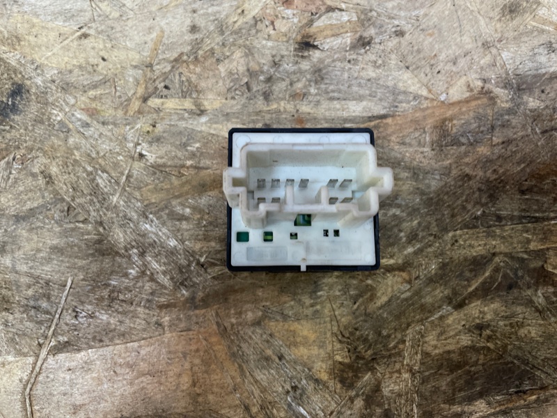 Блок регулировки зеркал