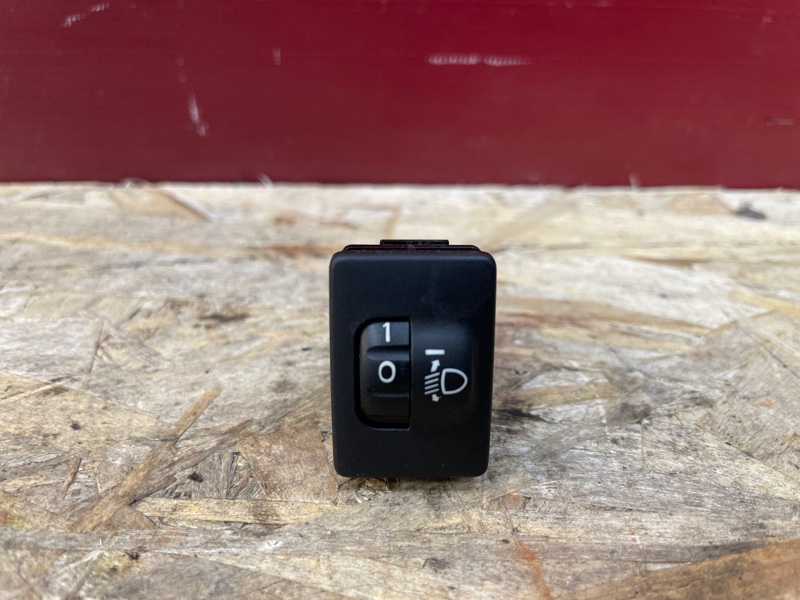 Кнопка корректора фар