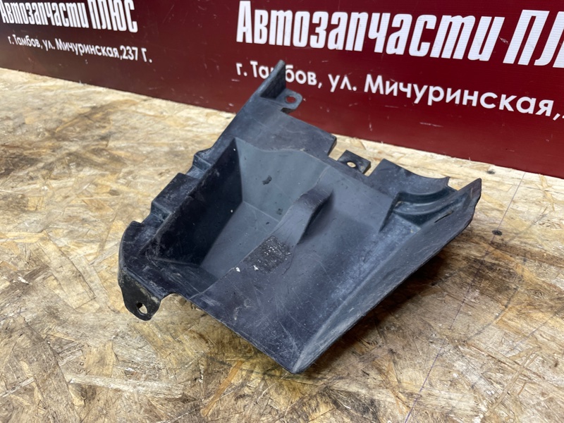 Пыльник бампера