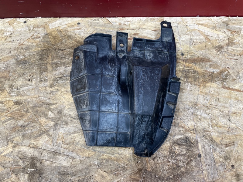 Пыльник бампера