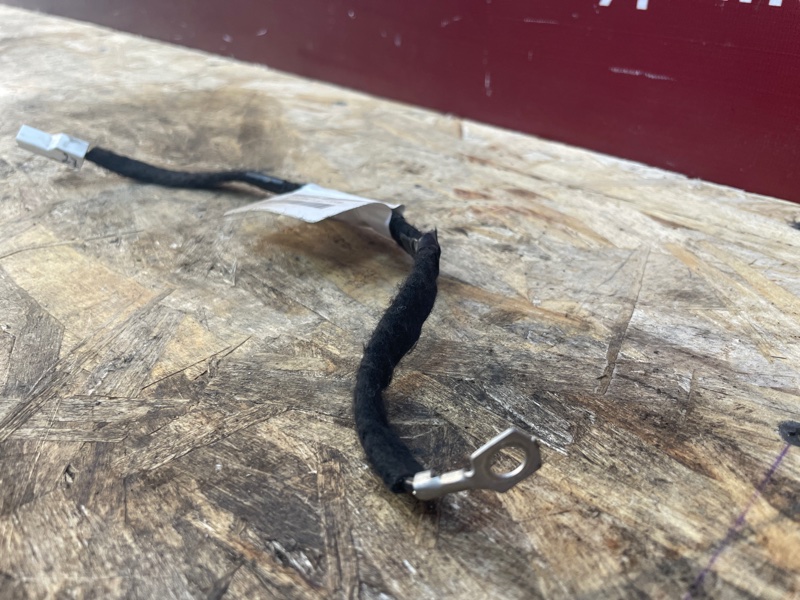 Провод обогрева заднего стекла