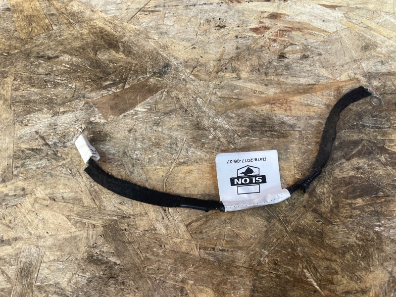 Провод обогрева заднего стекла