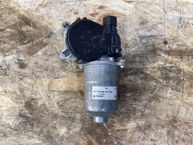 Мотор стеклоочистителя