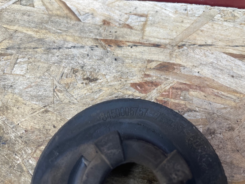 Верхняя опора    пружины