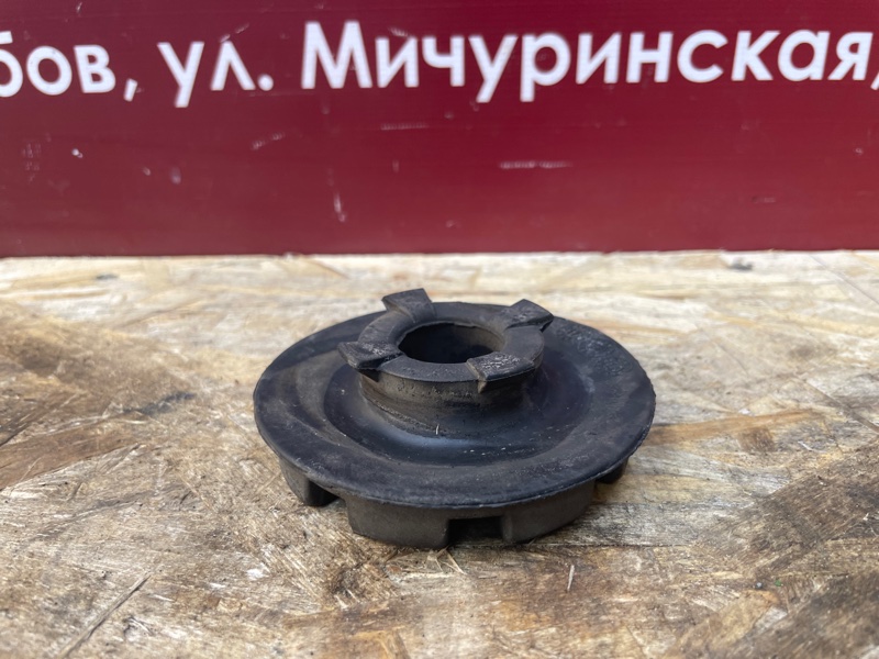 Верхняя опора    пружины