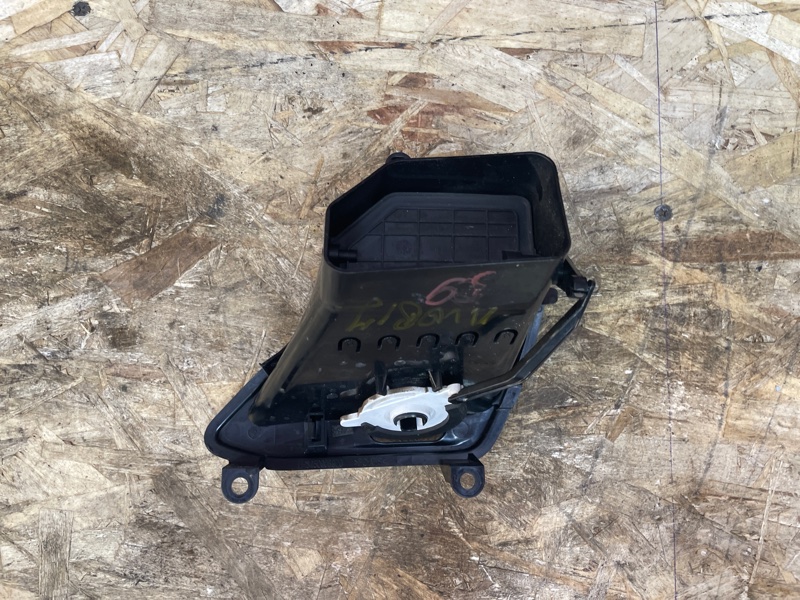 Воздушный дефлектор салона