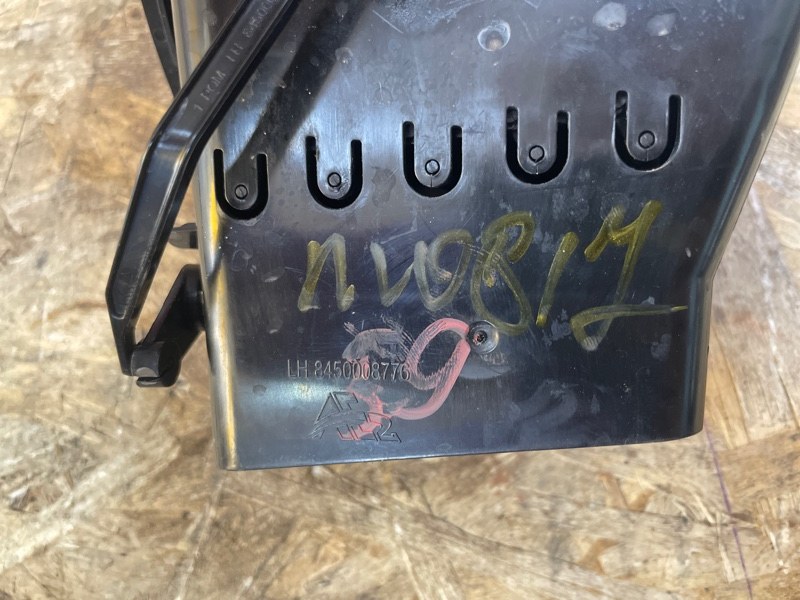 Воздушный дефлектор салона