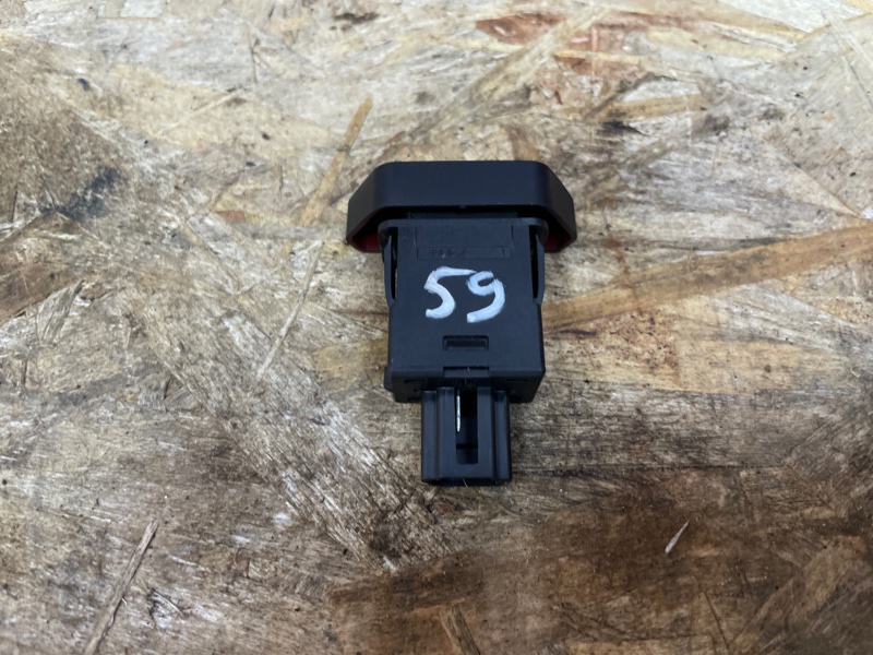 Кнопка аварийной сигнализации